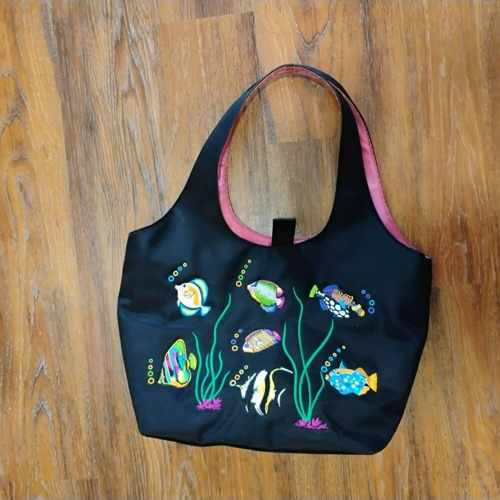 Kulanui of Hawaii Tropical Fish Embroidered Handbag Tote Bag Black & Pink Inside